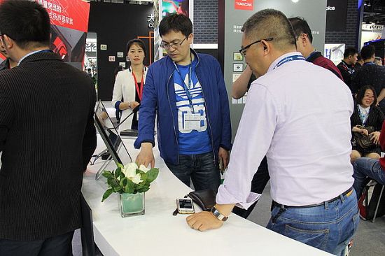 2016 InFoComm視聽無限 東微用產品讓你我零距離