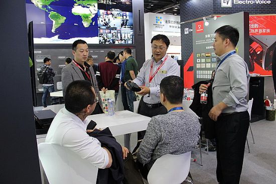 2016 InFoComm視聽無限 東微用產品讓你我零距離
